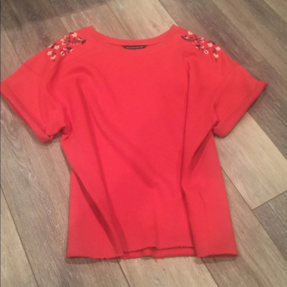 Sweatshirt